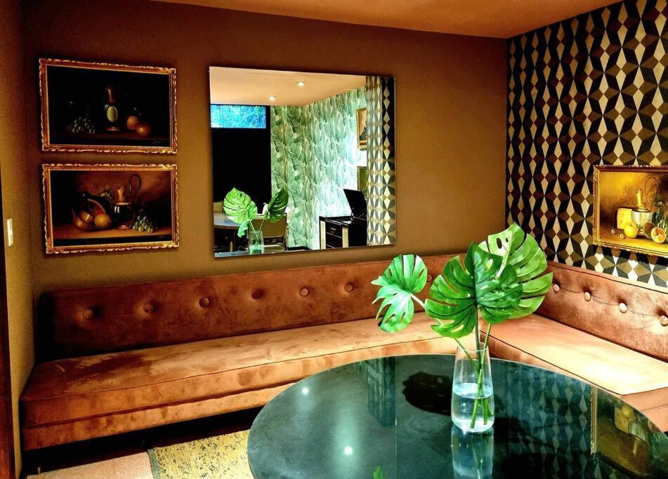 Apartment Elegant Boutique In La Roma 2br/2ba/terrace Mexico City