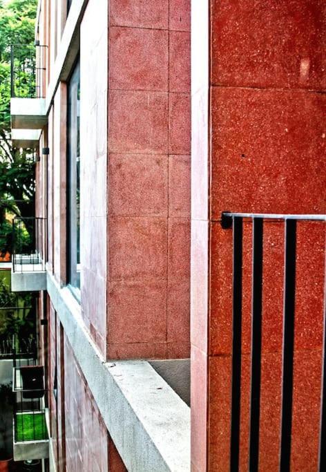 Apartment Elegant Boutique In La Roma 2br/2ba/terrace Mexico City